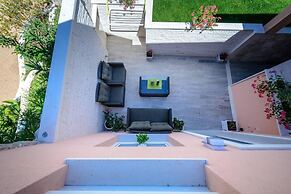 Cavtat Cozy Retreat Close to Beach