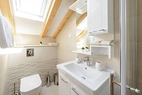 Cavtat Cozy Retreat Close to Beach