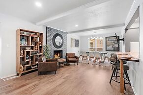 Spacious Retreat 8 Bedroom River