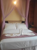 Tick Hotel