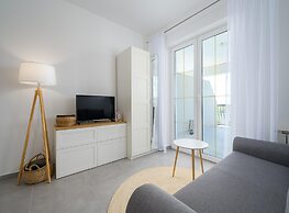 Cosy Apartment With Fenced Garden