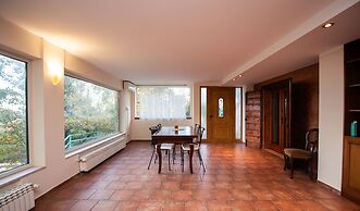 Villa Eunice