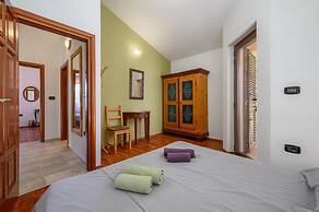 Lovely Villa Near the Beach