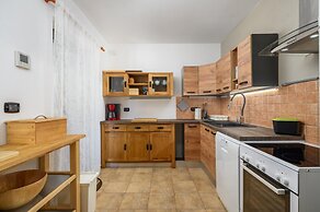 Lovely Villa Near the Beach