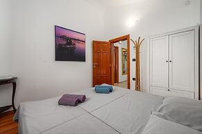 Lovely Villa Near the Beach