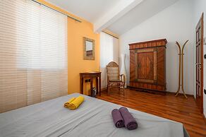 Lovely Villa Near the Beach