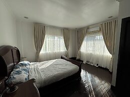 Elegant 3BR Private Home in Vista Grande
