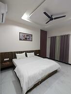 Hotel Dhruvnanda Palace Khategaon