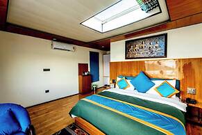 Grand Retreat
