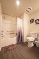 Santa Ana Delightful 4 Bedroom House