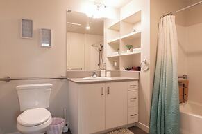 Santa Ana Delightful 4 Bedroom House