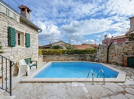 Majestic Villa With Private Pool