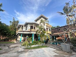 The Vitamin Sea Villa