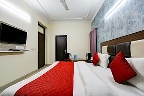 Room-hotel Mayank Plaza-near IGI Airport
