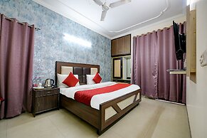 Room-hotel Mayank Plaza-near IGI Airport