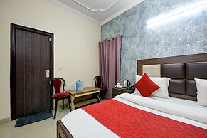 Room-hotel Mayank Plaza-near IGI Airport