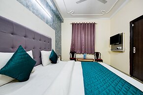 Room-hotel Mayank Plaza-near IGI Airport