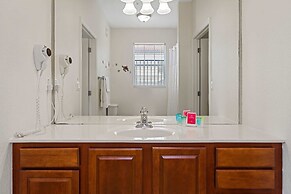 4024 Breakview Drive #303