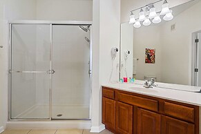 4024 Breakview Drive #303