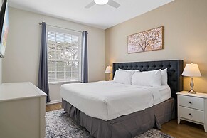 4024 Breakview Drive #303