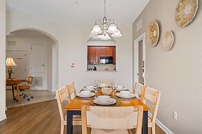 4024 Breakview Drive #303