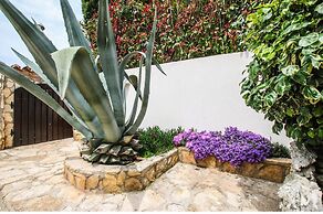 Pretty Apartment With Balcony