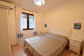 Casa Irene With Balcony In Budoni