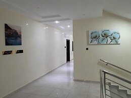 Aenon Suites And Hotel LTD