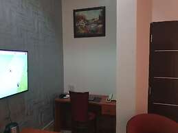 Aenon Suites And Hotel LTD