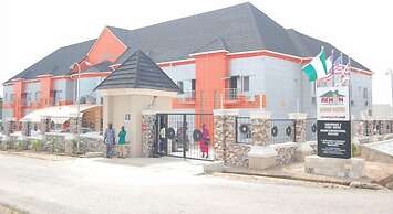 Aenon Suites And Hotel LTD