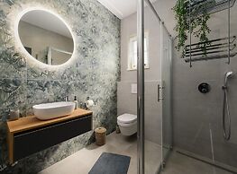 Villa in Serene Location