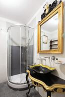 Elegant apartment in Trastevere- Bolognese 45