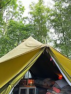 Camping De Helleborus