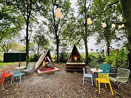 Camping De Helleborus