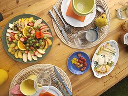 Camping De Helleborus