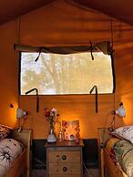 Camping De Helleborus