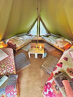 Camping De Helleborus