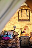 Camping De Helleborus