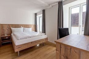 Hotel MeiSTAY - Self-Check-in