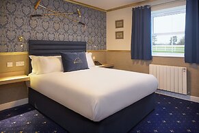Polo Club Hotel