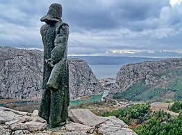 House of Green Experience