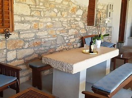 Charming Rooms & Apartments Stelio