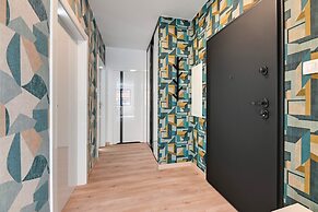 Doki Living - Foodhall & Parking by Downtown Apartments