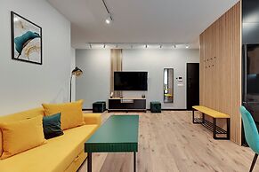 Doki Living - Foodhall & Parking by Downtown Apartments