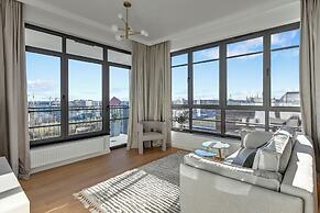 Doki Living - Foodhall & Parking by Downtown Apartments