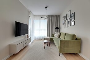 Doki Living - Foodhall & Parking by Downtown Apartments