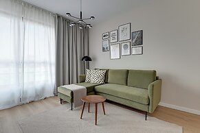 Doki Living - Foodhall & Parking by Downtown Apartments