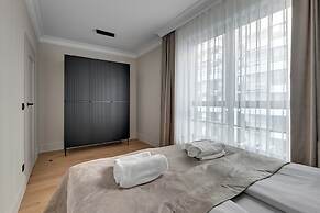 Doki Living - Foodhall & Parking by Downtown Apartments