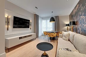 Doki Living - Foodhall & Parking by Downtown Apartments