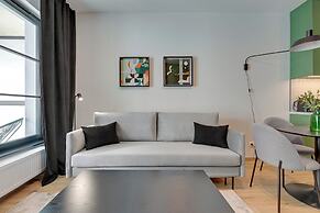 Doki Living - Foodhall & Parking by Downtown Apartments